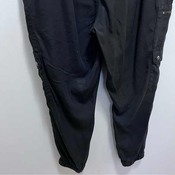 Banana Republic Cargo Black Jogger Size Large - Picture 8 of 12
